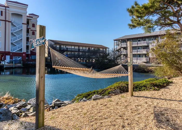 La Vista Bay-112 - 75th St -b