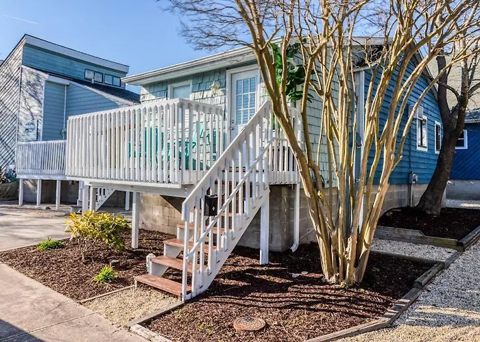 La Vista Bay-112 - 75th St -b