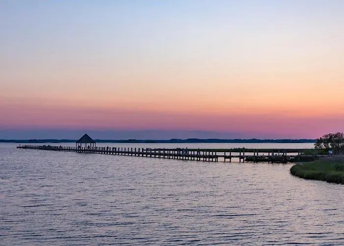La Vista Bay-112 - 75th St -b *